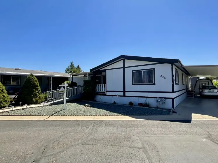 238 Gold Leaf Ln, Carson City, Nevada 89706, 2 Bedrooms Bedrooms, 11 Rooms Rooms,2 BathroomsBathrooms,Manufactured,Residential,Gold Leaf,0,260006634