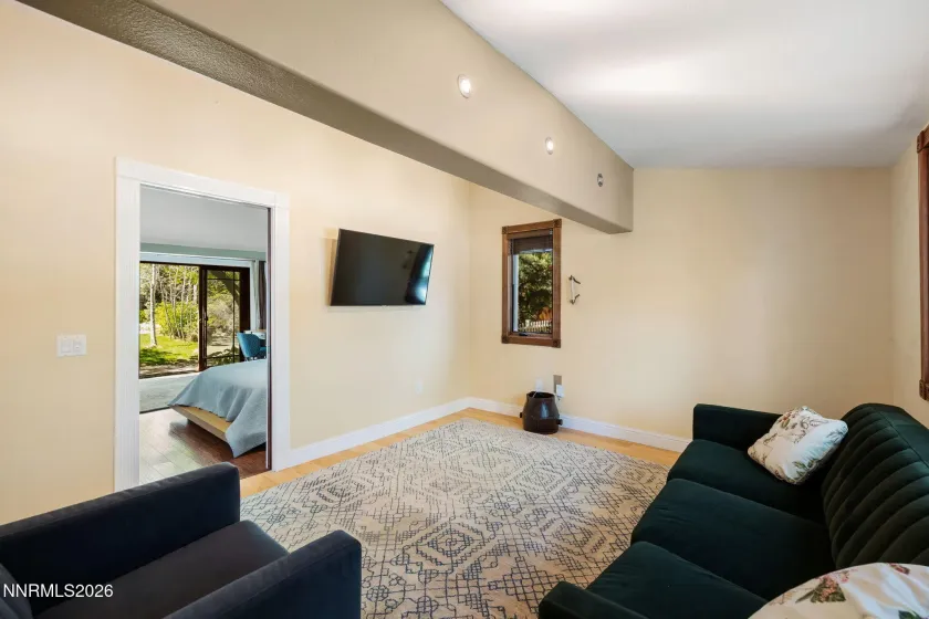 1550 Mt Rose, Reno, Nevada 89509, 1 Bedroom Bedrooms, ,1 BathroomBathrooms,Residential,Residential,Mt Rose,0,260006634