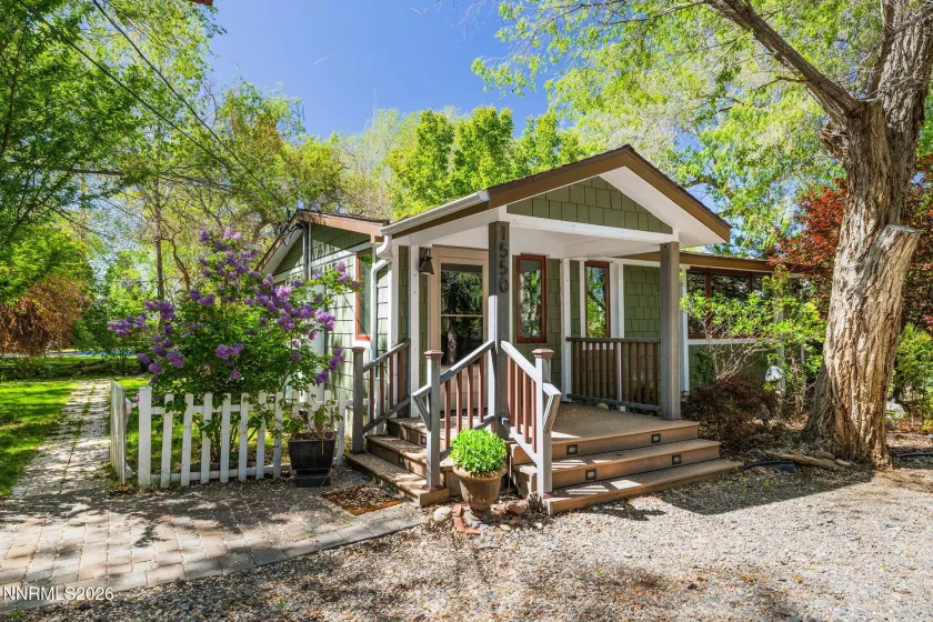1550 Mt Rose, Reno, Nevada 89509, 1 Bedroom Bedrooms, ,1 BathroomBathrooms,Residential,Residential,Mt Rose,0,260006634