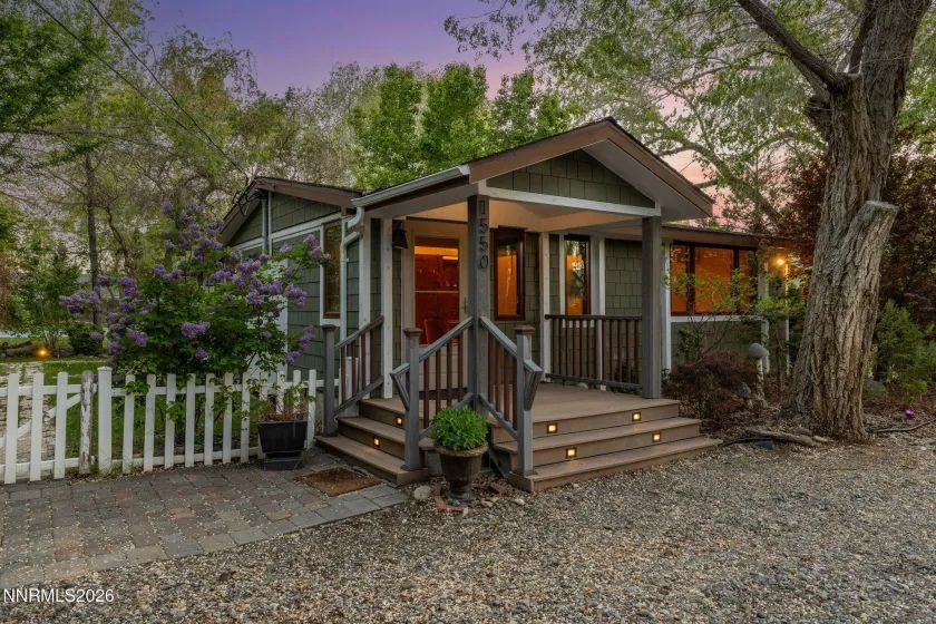1550 Mt Rose, Reno, Nevada 89509, 1 Bedroom Bedrooms, ,1 BathroomBathrooms,Residential,Residential,Mt Rose,0,260006634