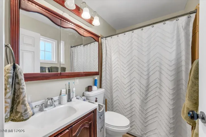 1375 Marne, Reno, Nevada 89503, 3 Bedrooms Bedrooms, ,2 BathroomsBathrooms,Residential,Residential,Marne,0,260006638