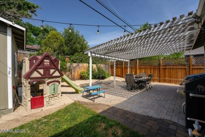 1375 Marne, Reno, Nevada 89503, 3 Bedrooms Bedrooms, ,2 BathroomsBathrooms,Residential,Residential,Marne,0,260006638
