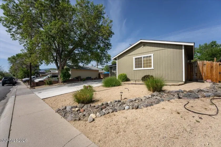 1375 Marne, Reno, Nevada 89503, 3 Bedrooms Bedrooms, ,2 BathroomsBathrooms,Residential,Residential,Marne,0,260006638