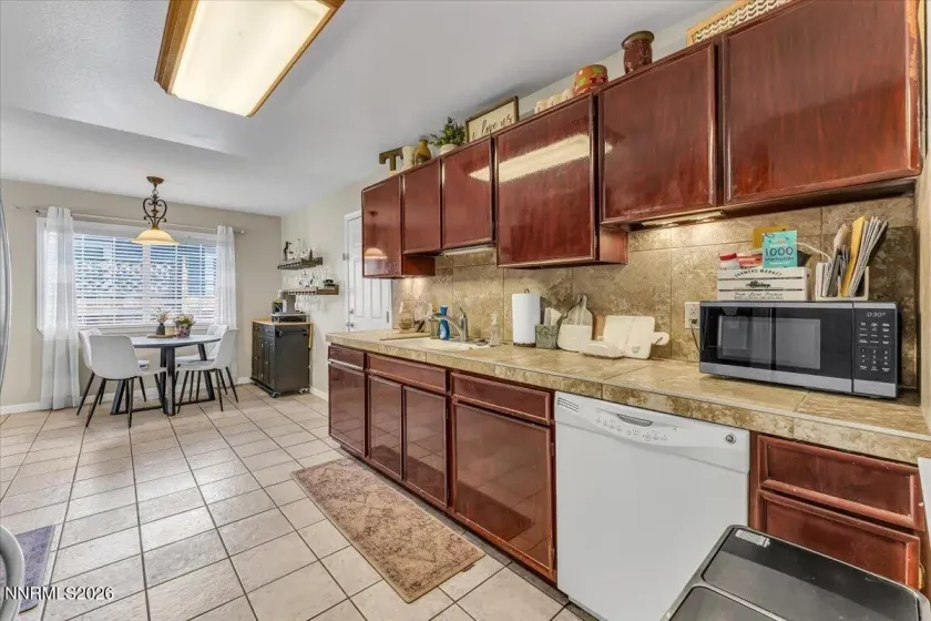1375 Marne, Reno, Nevada 89503, 3 Bedrooms Bedrooms, ,2 BathroomsBathrooms,Residential,Residential,Marne,0,260006638