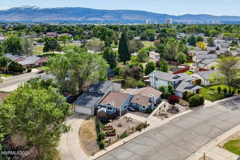 1279 Junction, Sparks, Nevada 89434, 3 Bedrooms Bedrooms, ,3 BathroomsBathrooms,Residential,Residential,Junction,0,260006639