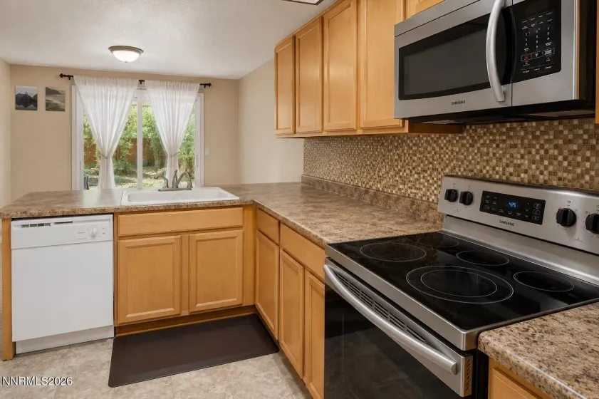 1279 Junction, Sparks, Nevada 89434, 3 Bedrooms Bedrooms, ,3 BathroomsBathrooms,Residential,Residential,Junction,0,260006639