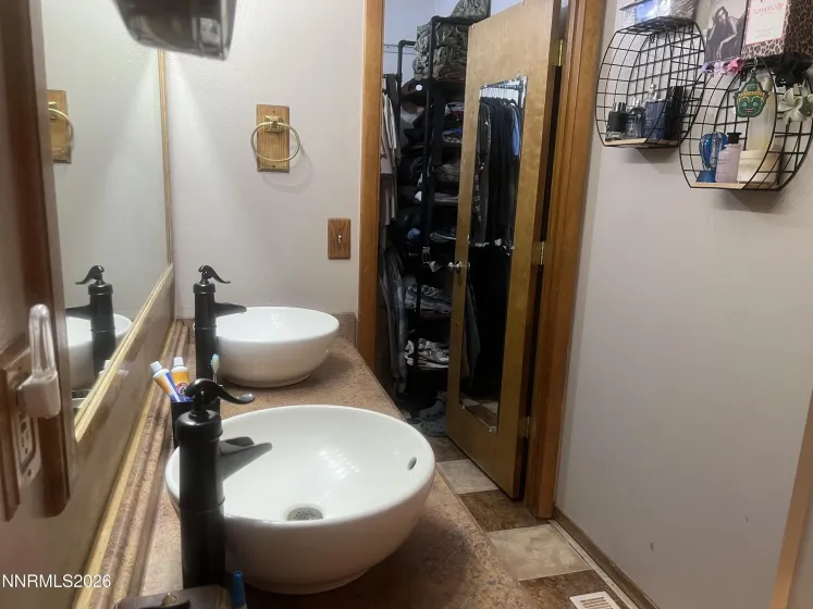 430 Pintail, Fallon, Nevada 89406, 3 Bedrooms Bedrooms, ,2 BathroomsBathrooms,Residential,Residential,Pintail,0,260006640