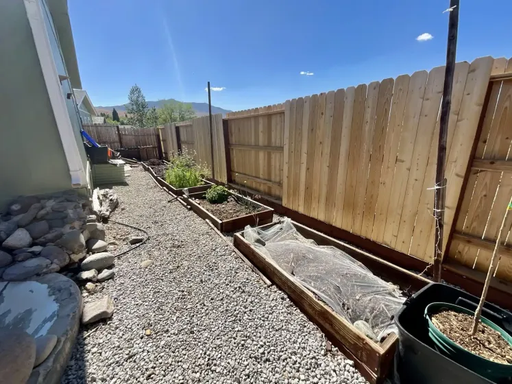 17 Brookshire Drive, Reno, Nevada 89506, 3 Bedrooms Bedrooms, 12 Rooms Rooms,2 BathroomsBathrooms,Manufactured,Residential,Brookshire,260006652