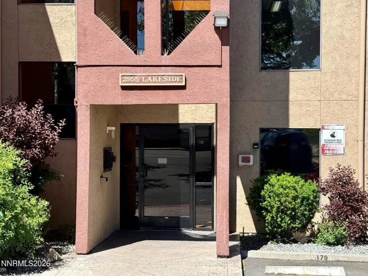 2955 Lakeside, Reno, Nevada 89509, 1 Bedroom Bedrooms, ,1 BathroomBathrooms,Residential,Residential,Lakeside,0,260006653