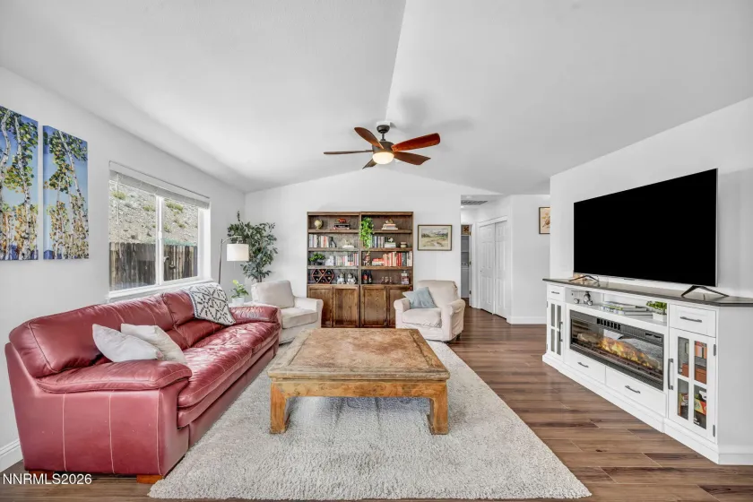112 Walker, Gardnerville, Nevada 89410, 3 Bedrooms Bedrooms, ,2 BathroomsBathrooms,Residential,Residential,Walker,0,260006673