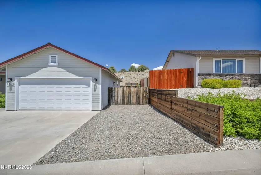 112 Walker, Gardnerville, Nevada 89410, 3 Bedrooms Bedrooms, ,2 BathroomsBathrooms,Residential,Residential,Walker,0,260006673