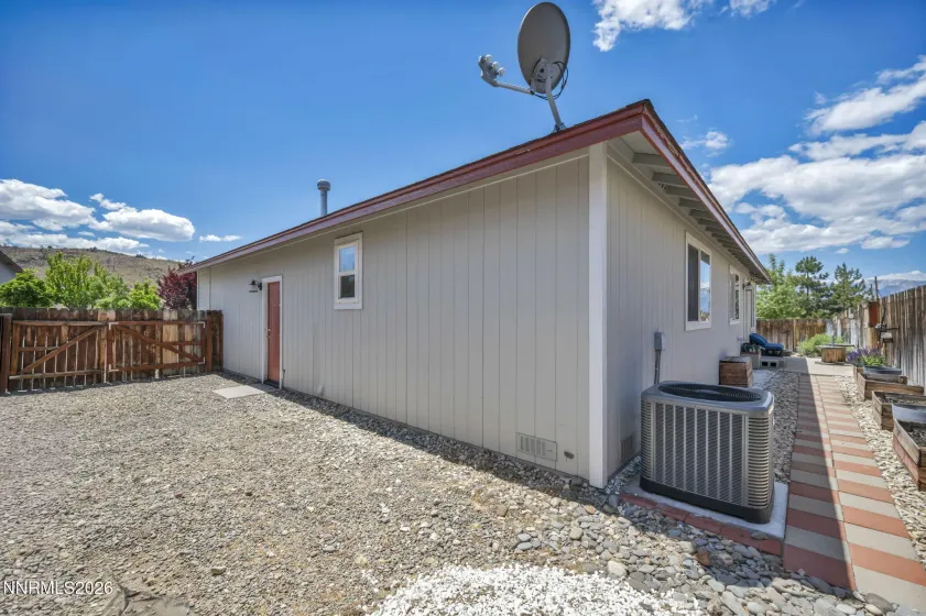 112 Walker, Gardnerville, Nevada 89410, 3 Bedrooms Bedrooms, ,2 BathroomsBathrooms,Residential,Residential,Walker,0,260006673