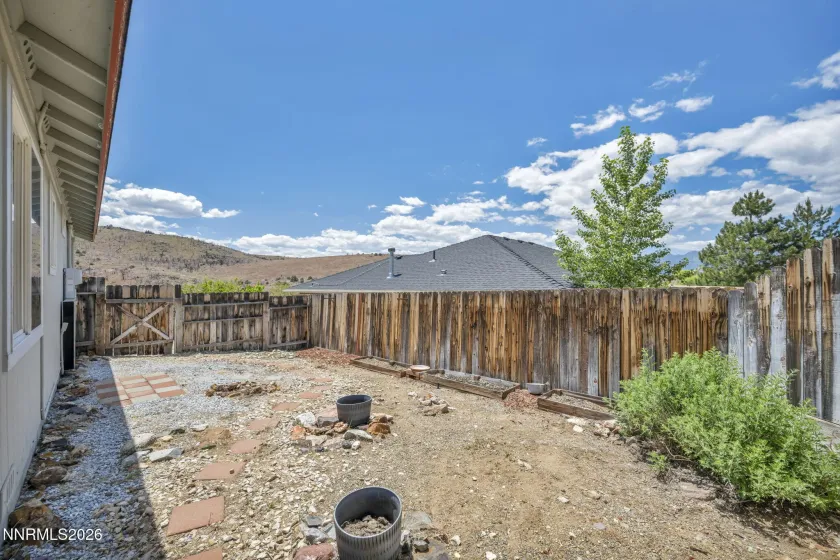 112 Walker, Gardnerville, Nevada 89410, 3 Bedrooms Bedrooms, ,2 BathroomsBathrooms,Residential,Residential,Walker,0,260006673