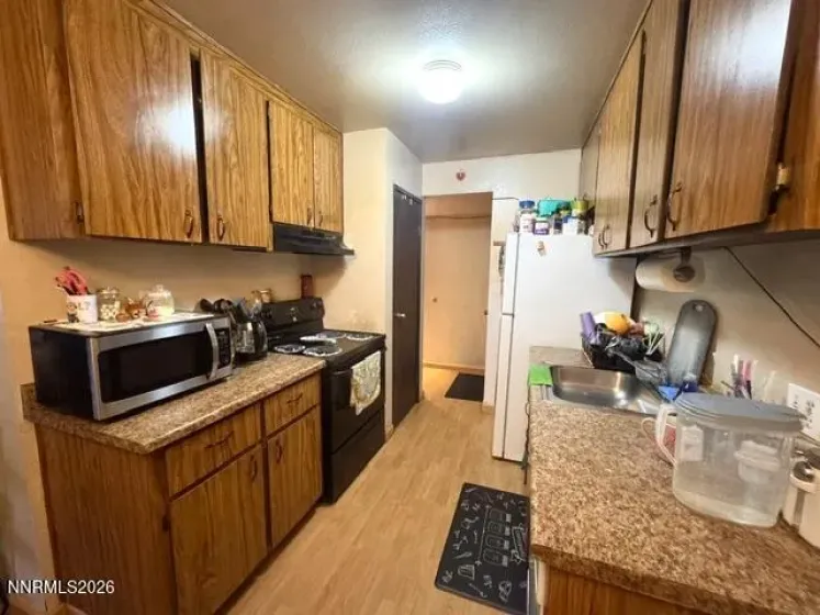 1557 Delucchi, Reno, Nevada 89502, 2 Bedrooms Bedrooms, ,1 BathroomBathrooms,Residential,Residential,Delucchi,0,260006674