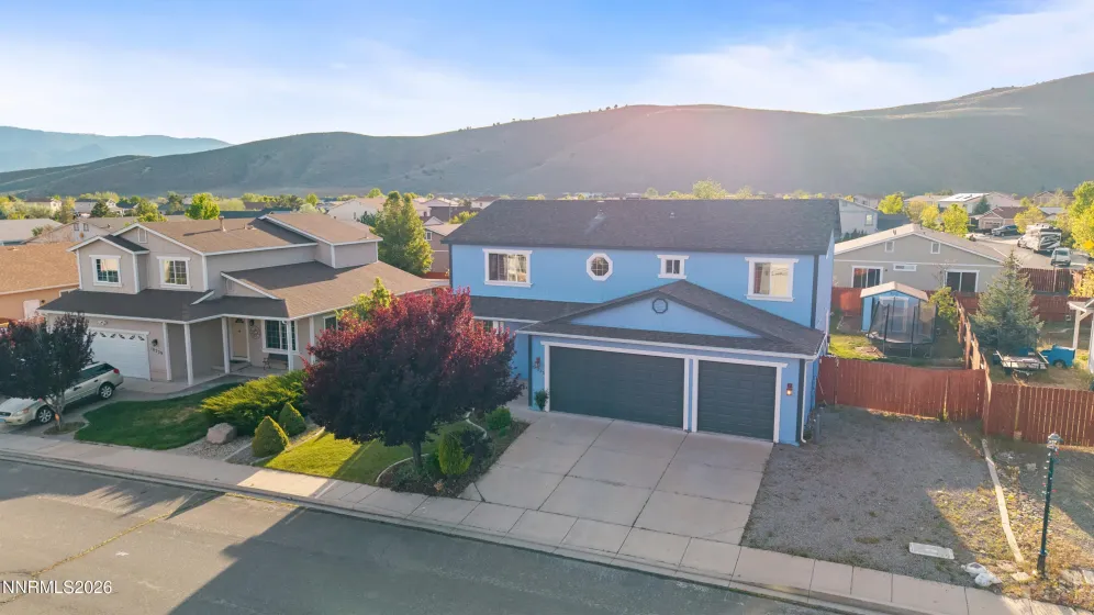 18235 Pin Oak, Reno, Nevada 89508, 5 Bedrooms Bedrooms, ,3 BathroomsBathrooms,Residential,Residential,Pin Oak,0,260006675