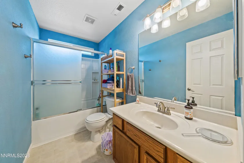 18235 Pin Oak, Reno, Nevada 89508, 5 Bedrooms Bedrooms, ,3 BathroomsBathrooms,Residential,Residential,Pin Oak,0,260006675