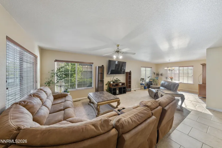 18235 Pin Oak, Reno, Nevada 89508, 5 Bedrooms Bedrooms, ,3 BathroomsBathrooms,Residential,Residential,Pin Oak,0,260006675