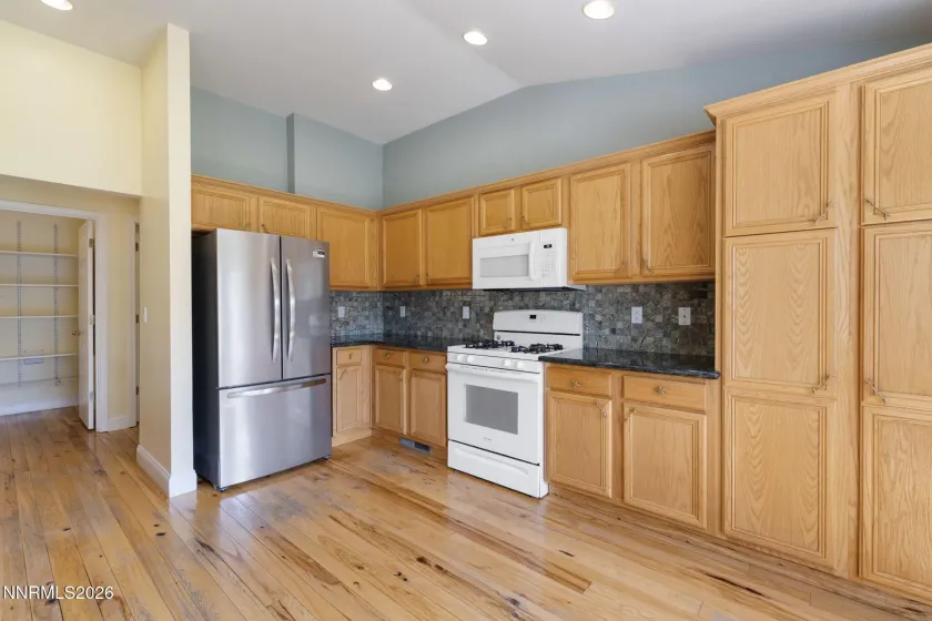 2972 Hot Springs, Minden, Nevada 89423, 4 Bedrooms Bedrooms, ,3 BathroomsBathrooms,Residential,Residential,Hot Springs,0,260006709