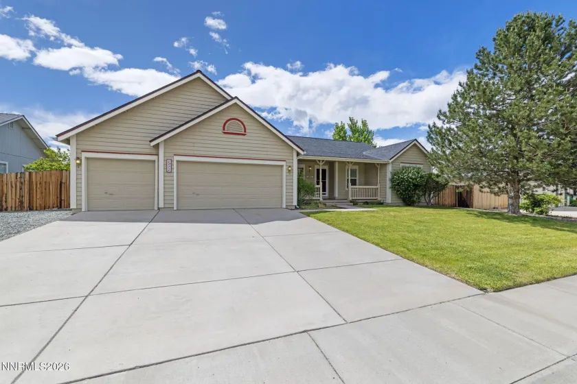 2972 Hot Springs, Minden, Nevada 89423, 4 Bedrooms Bedrooms, ,3 BathroomsBathrooms,Residential,Residential,Hot Springs,0,260006709