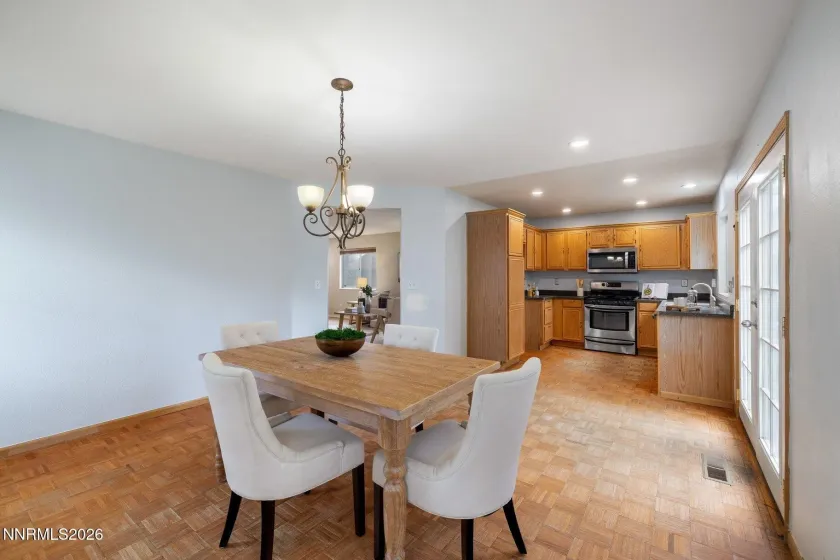 8486 Piper, Reno, Nevada 89506, 4 Bedrooms Bedrooms, ,2 BathroomsBathrooms,Residential,Residential,Piper,0,260006712