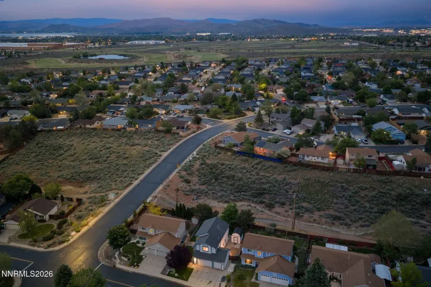 8486 Piper, Reno, Nevada 89506, 4 Bedrooms Bedrooms, ,2 BathroomsBathrooms,Residential,Residential,Piper,0,260006712