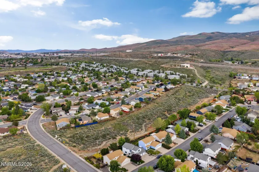 8486 Piper, Reno, Nevada 89506, 4 Bedrooms Bedrooms, ,2 BathroomsBathrooms,Residential,Residential,Piper,0,260006712