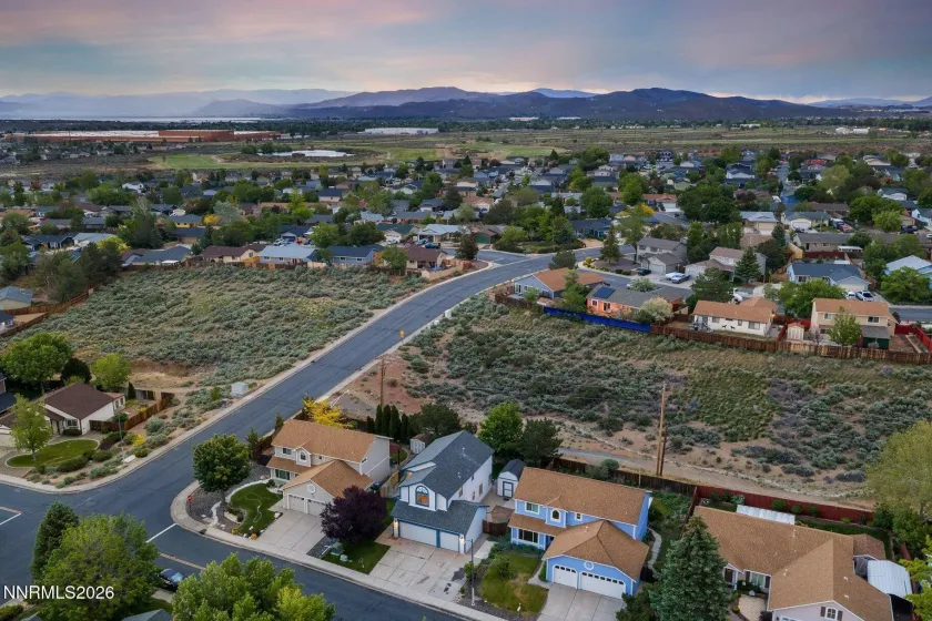 8486 Piper, Reno, Nevada 89506, 4 Bedrooms Bedrooms, ,2 BathroomsBathrooms,Residential,Residential,Piper,0,260006712
