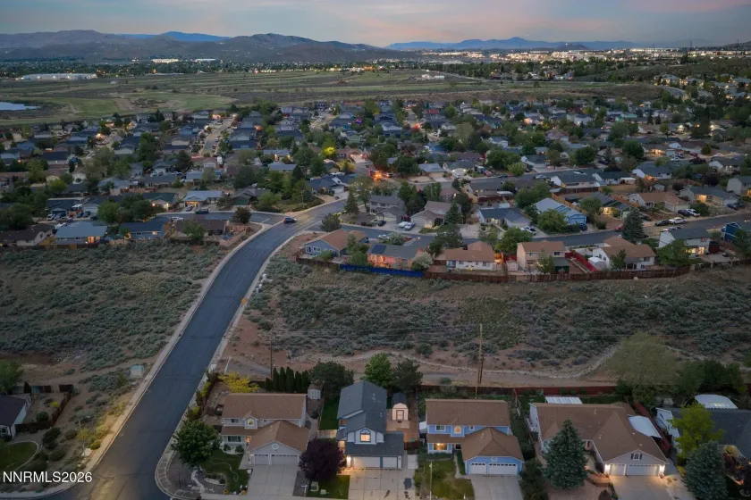 8486 Piper, Reno, Nevada 89506, 4 Bedrooms Bedrooms, ,2 BathroomsBathrooms,Residential,Residential,Piper,0,260006712