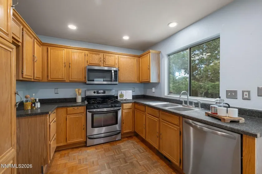 8486 Piper, Reno, Nevada 89506, 4 Bedrooms Bedrooms, ,2 BathroomsBathrooms,Residential,Residential,Piper,0,260006712