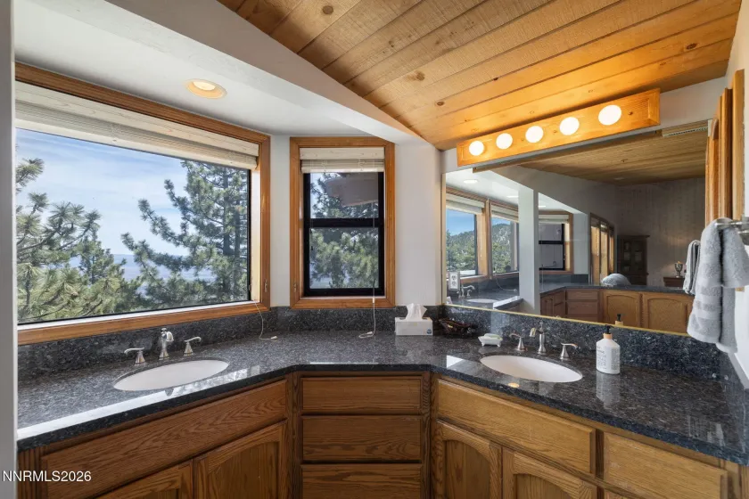 294 Orion, Stateline, Nevada 89449, 4 Bedrooms Bedrooms, ,3 BathroomsBathrooms,Residential,Residential,Orion,0,260006731
