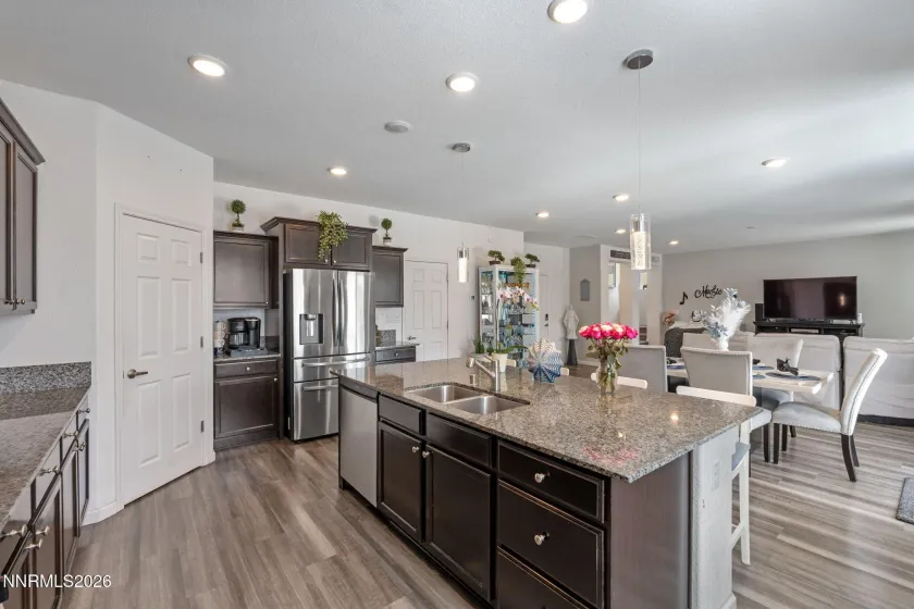8015 Flint Springs, Sun Valley, Nevada 89433, 4 Bedrooms Bedrooms, ,4 BathroomsBathrooms,Residential,Residential,Flint Springs,0,260006751