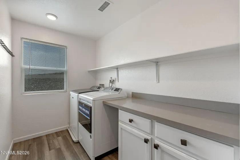 8015 Flint Springs, Sun Valley, Nevada 89433, 4 Bedrooms Bedrooms, ,4 BathroomsBathrooms,Residential,Residential,Flint Springs,0,260006751