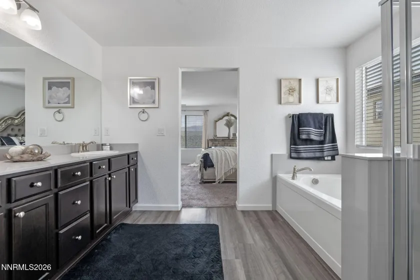 8015 Flint Springs, Sun Valley, Nevada 89433, 4 Bedrooms Bedrooms, ,4 BathroomsBathrooms,Residential,Residential,Flint Springs,0,260006751