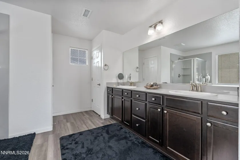 8015 Flint Springs, Sun Valley, Nevada 89433, 4 Bedrooms Bedrooms, ,4 BathroomsBathrooms,Residential,Residential,Flint Springs,0,260006751
