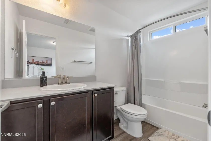 8015 Flint Springs, Sun Valley, Nevada 89433, 4 Bedrooms Bedrooms, ,4 BathroomsBathrooms,Residential,Residential,Flint Springs,0,260006751
