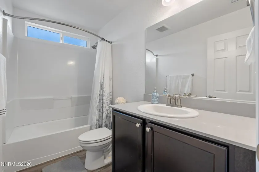 8015 Flint Springs, Sun Valley, Nevada 89433, 4 Bedrooms Bedrooms, ,4 BathroomsBathrooms,Residential,Residential,Flint Springs,0,260006751