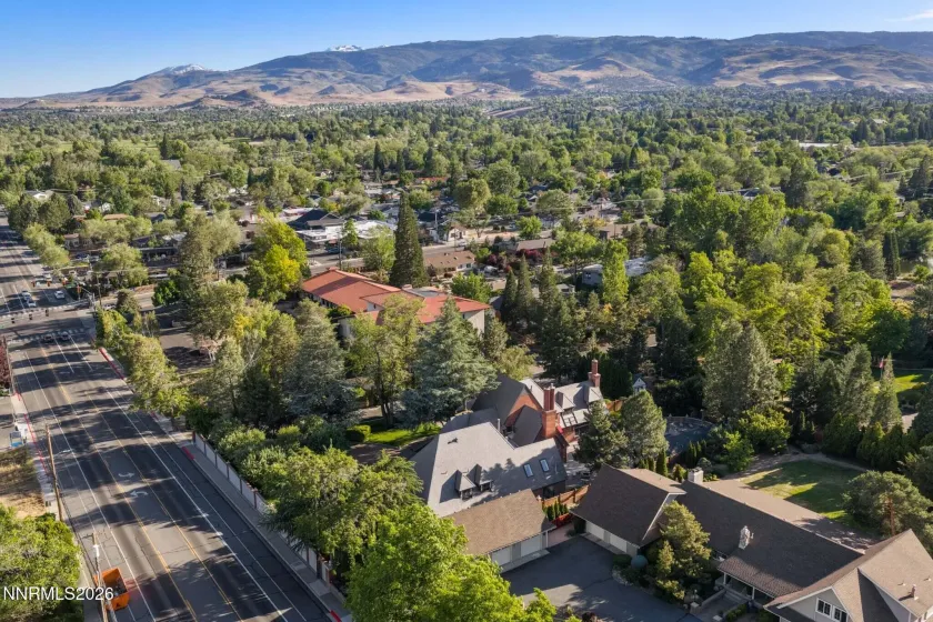 801 Dartmouth, Reno, Nevada 89509, 6 Bedrooms Bedrooms, ,7 BathroomsBathrooms,Residential,Residential,Dartmouth,0,260006761