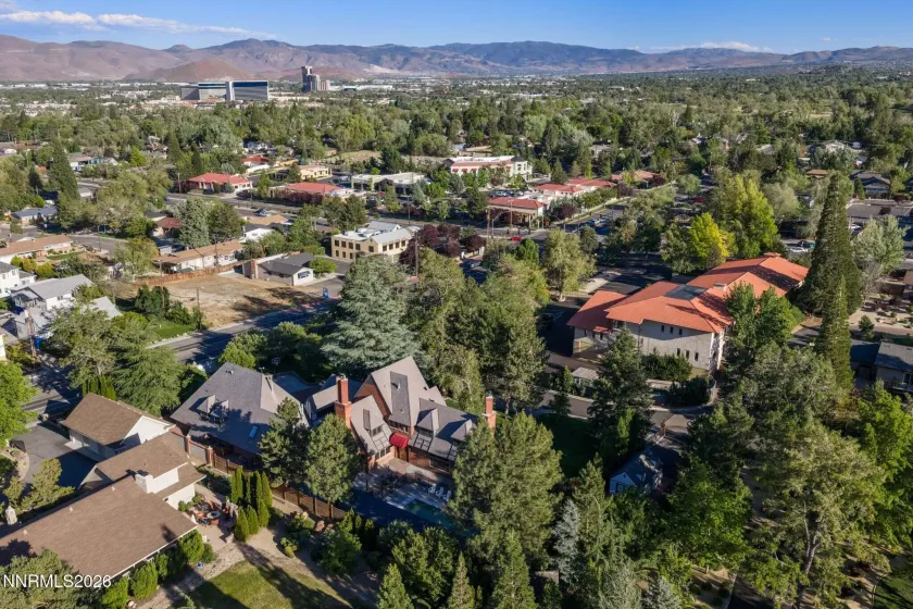 801 Dartmouth, Reno, Nevada 89509, 6 Bedrooms Bedrooms, ,7 BathroomsBathrooms,Residential,Residential,Dartmouth,0,260006761