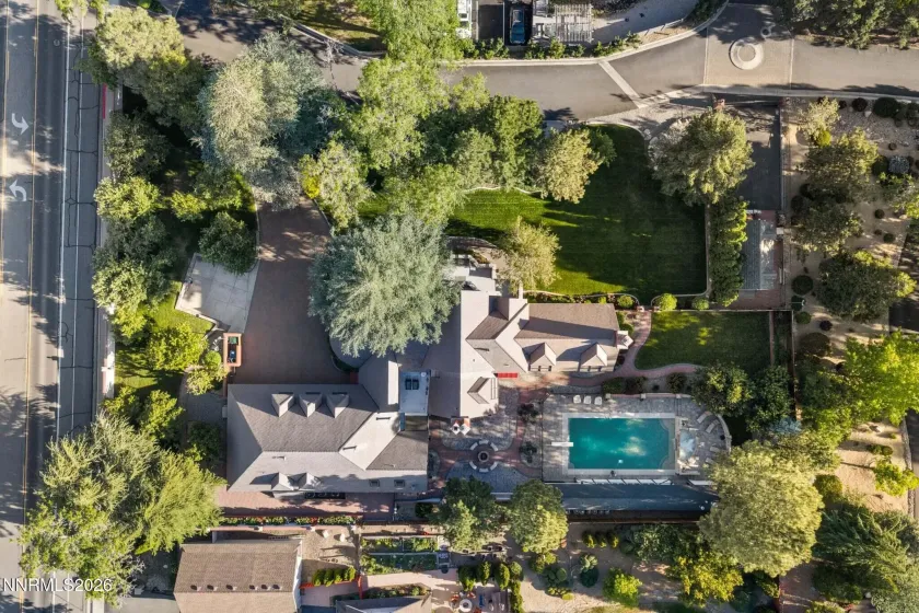 801 Dartmouth, Reno, Nevada 89509, 6 Bedrooms Bedrooms, ,7 BathroomsBathrooms,Residential,Residential,Dartmouth,0,260006761