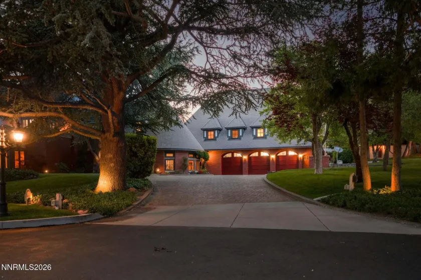 801 Dartmouth, Reno, Nevada 89509, 6 Bedrooms Bedrooms, ,7 BathroomsBathrooms,Residential,Residential,Dartmouth,0,260006761