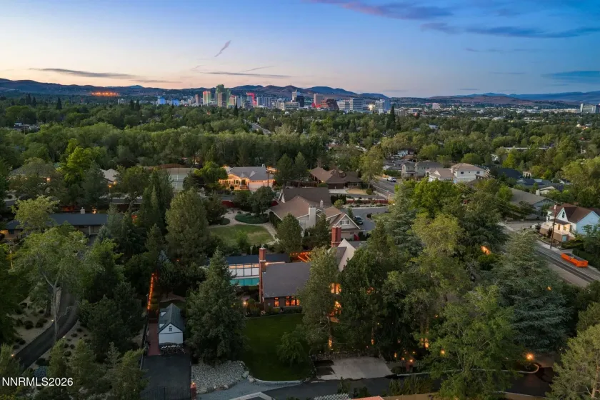801 Dartmouth, Reno, Nevada 89509, 6 Bedrooms Bedrooms, ,7 BathroomsBathrooms,Residential,Residential,Dartmouth,0,260006761