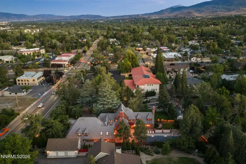801 Dartmouth, Reno, Nevada 89509, 6 Bedrooms Bedrooms, ,7 BathroomsBathrooms,Residential,Residential,Dartmouth,0,260006761