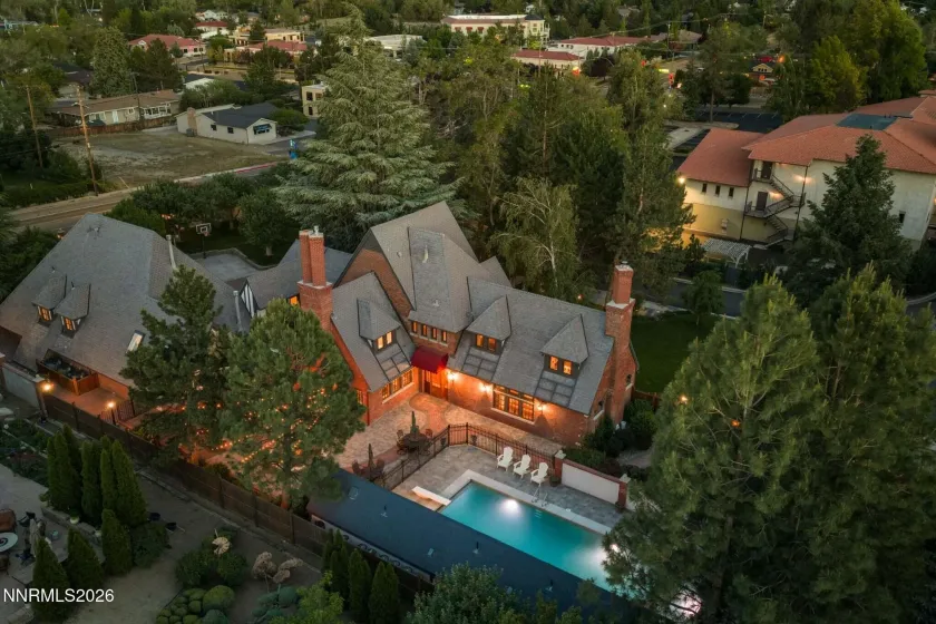 801 Dartmouth, Reno, Nevada 89509, 6 Bedrooms Bedrooms, ,7 BathroomsBathrooms,Residential,Residential,Dartmouth,0,260006761