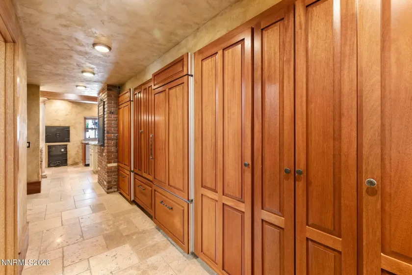 801 Dartmouth, Reno, Nevada 89509, 6 Bedrooms Bedrooms, ,7 BathroomsBathrooms,Residential,Residential,Dartmouth,0,260006761