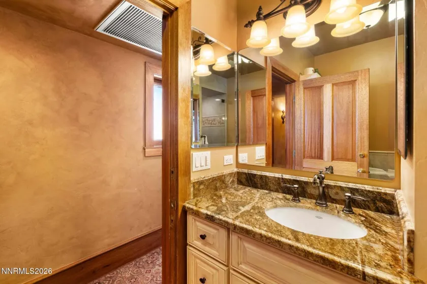801 Dartmouth, Reno, Nevada 89509, 6 Bedrooms Bedrooms, ,7 BathroomsBathrooms,Residential,Residential,Dartmouth,0,260006761