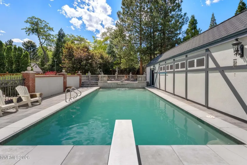 801 Dartmouth, Reno, Nevada 89509, 6 Bedrooms Bedrooms, ,7 BathroomsBathrooms,Residential,Residential,Dartmouth,0,260006761