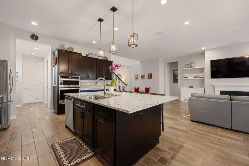 905 Iron River, Reno, Nevada 89521, 4 Bedrooms Bedrooms, ,4 BathroomsBathrooms,Residential,Residential,Iron River,0,260006812