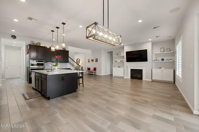 905 Iron River, Reno, Nevada 89521, 4 Bedrooms Bedrooms, ,4 BathroomsBathrooms,Residential,Residential,Iron River,0,260006812