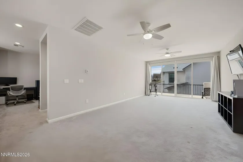 905 Iron River, Reno, Nevada 89521, 4 Bedrooms Bedrooms, ,4 BathroomsBathrooms,Residential,Residential,Iron River,0,260006812