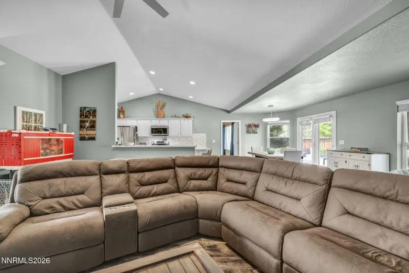 2983 Hot Springs, Minden, Nevada 89423, 4 Bedrooms Bedrooms, ,2 BathroomsBathrooms,Residential,Residential,Hot Springs,0,260006816
